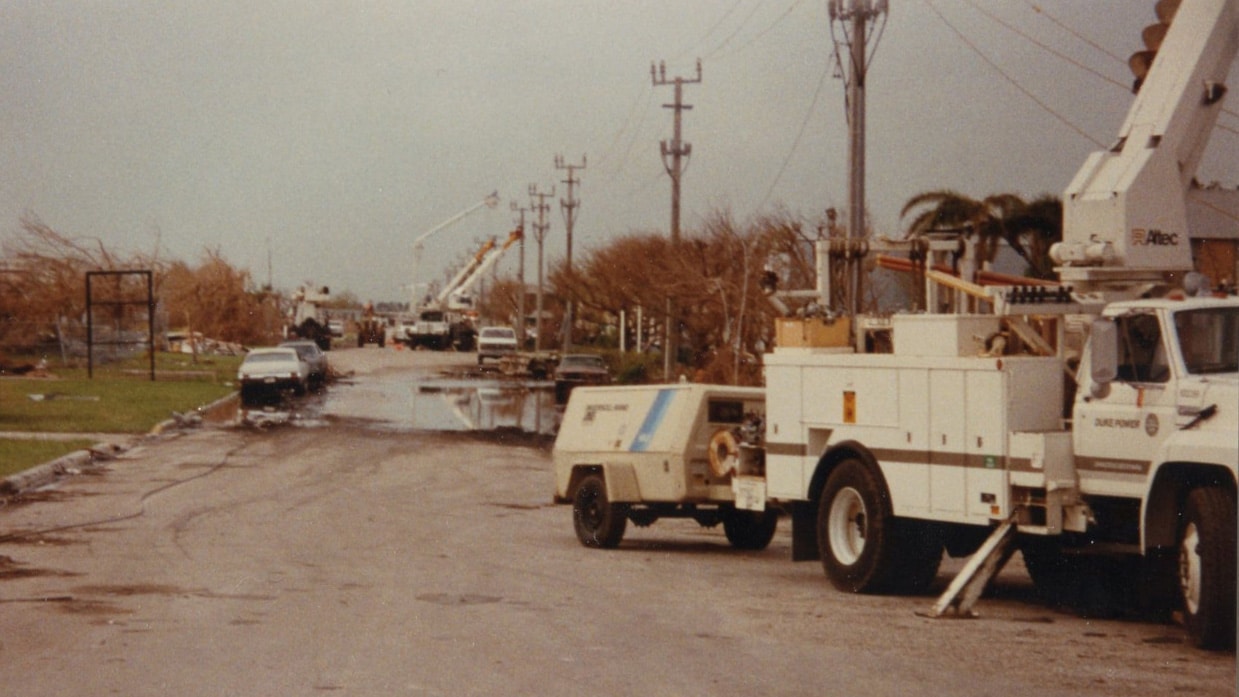 Crews line up to restore power after Hugo. (Courtesy of Duke Energy Archives)