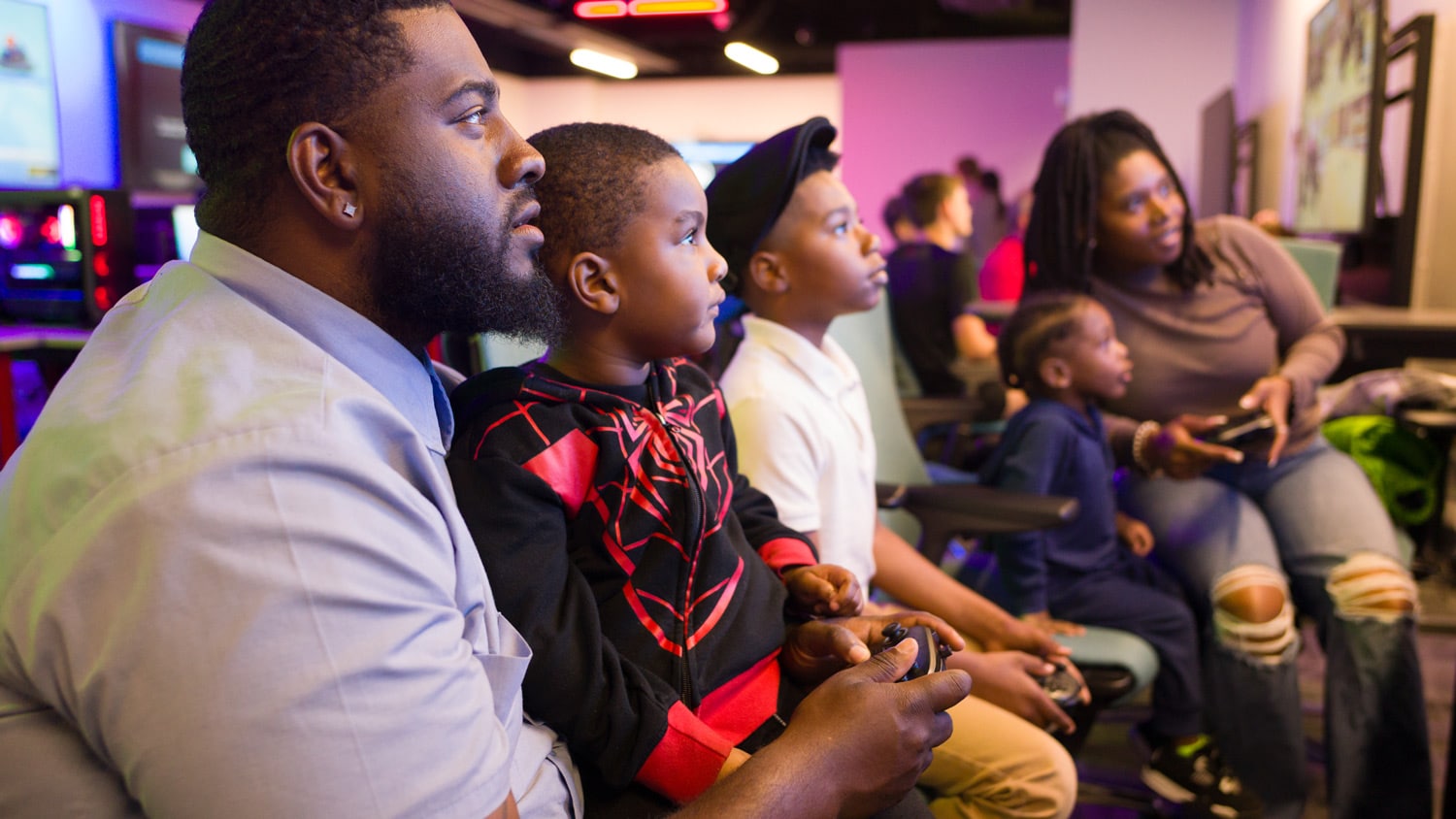 State of the Sciences attendees in NC State's Gaming and Esports Lab.