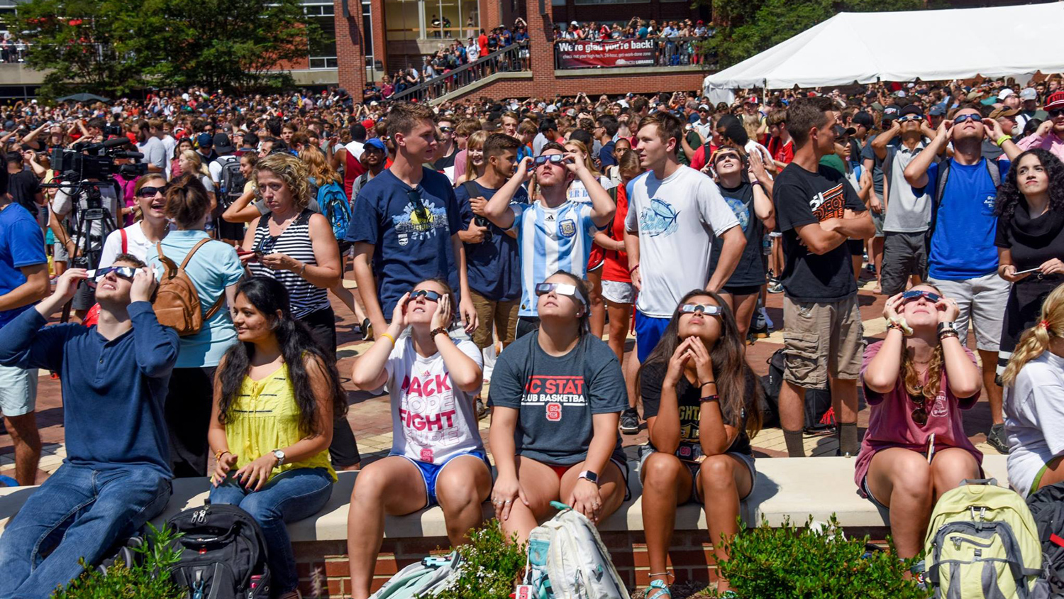 Eclipse 2017 watchers on the Brickyard